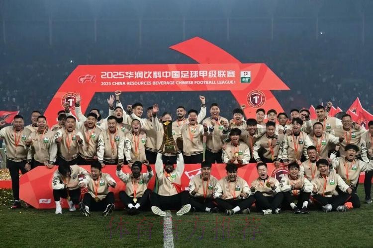 今夜，我们为中超荣誉加冕！